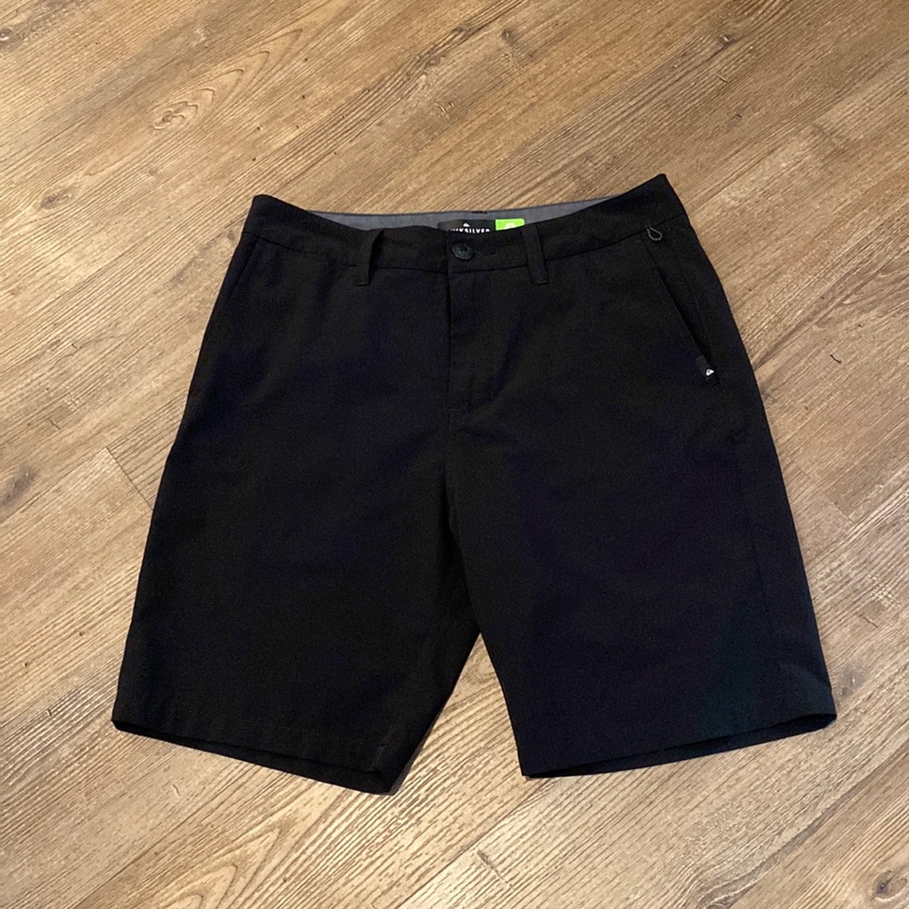 Quicksilver - Mens - black Hybrid shirt - Size 28